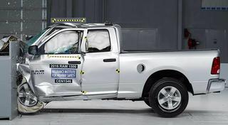 2016 RAM 1500 Crash Test